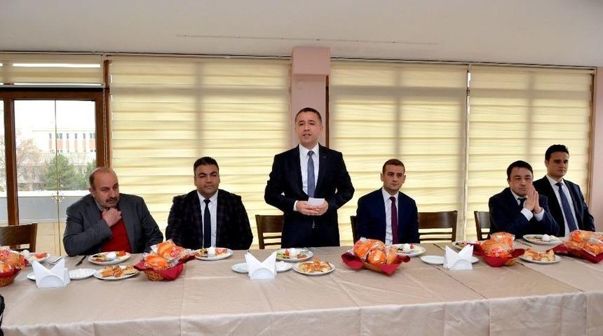 Erzincan Basın-yayın Ve Enformasyon M&uuml;d&uuml;rl&uuml;ğ&uuml; Erzincan Basınıyla Buluştu