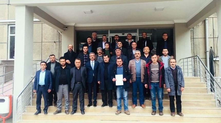 Başkan Babur Mazbatasını Aldı