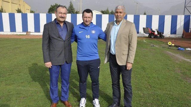 Payasspor Mehmet Seçkin’e Emanet