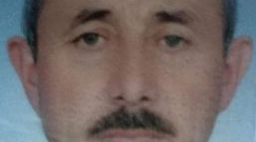 Amcasını Tabancayla Vurarak &Ouml;ld&uuml;rd&uuml;