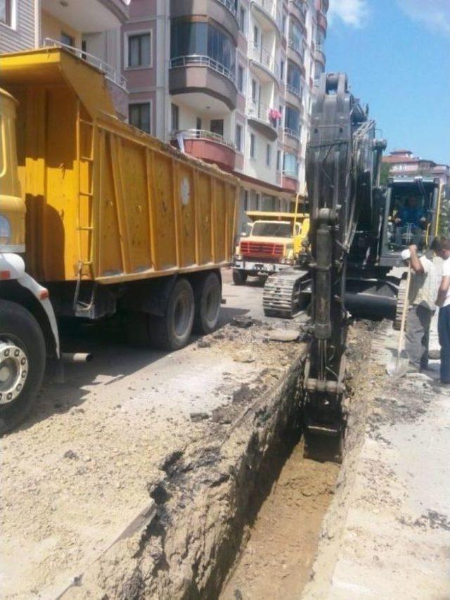 Yağmur Suyu Hattı Çalışmaları Devam Ediyor 1