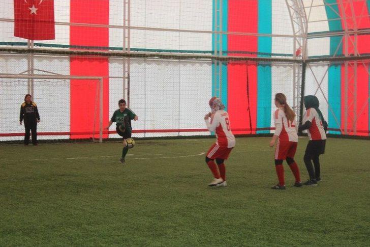 Kadınlara Saygı İçin Oynadılar G2