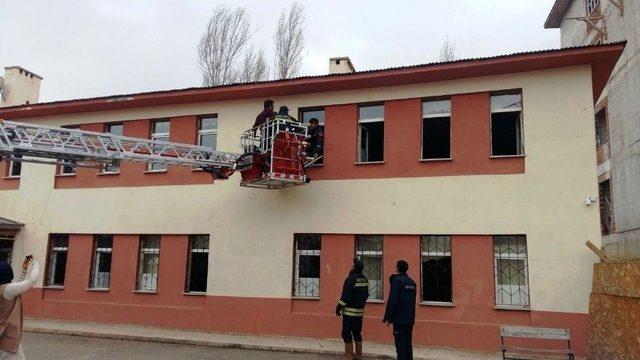 Bayburt İtfaiyesinden Yangın Tatbikatı