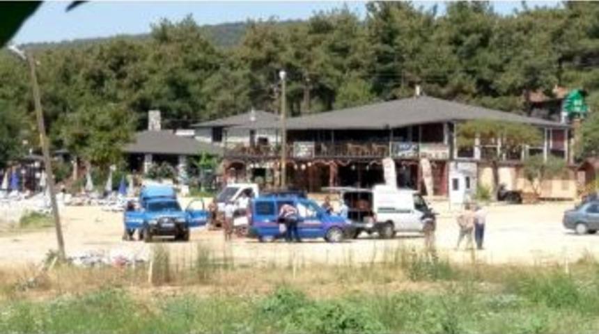 Edirne&rsquo;de Bir Kişi Ara&ccedil; İ&ccedil;erisinde &Ouml;l&uuml; Bulundu