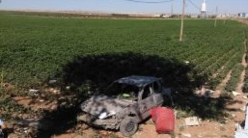 İstinat Duvarına Çarpan Otomobildeki 4 Kişi Yaralandı