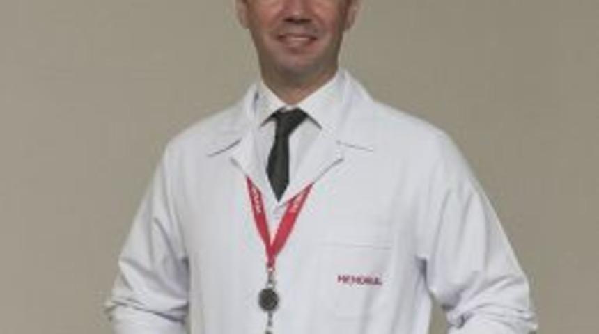 &Ccedil;ocuklarda 5 G&uuml;nden Uzun S&uuml;ren Ateşe Dikkat