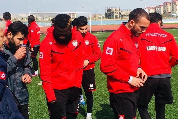 Kars 36 Spor Durmak Bilmiyor G1