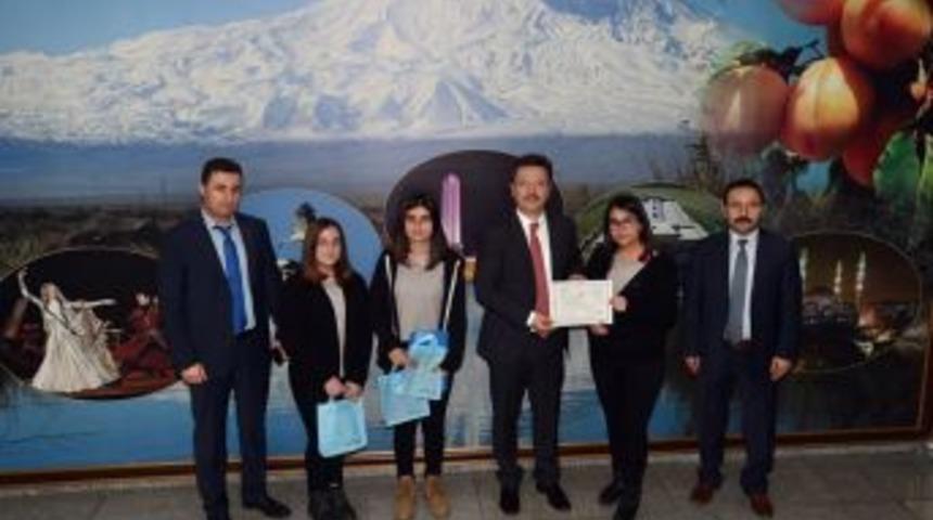 &Ouml;ğrencilerden Afrin&rsquo;e Destek