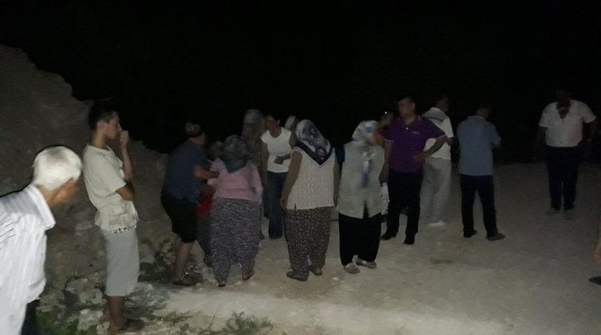 Cezaevinden İzinli &Ccedil;ıkan Kocanın, Eşini 4. Kattan Attığı İddiası