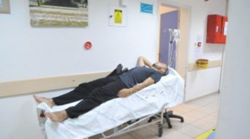 &Ccedil;ok Sayıda &Ouml;ğrenci Zehirlendi