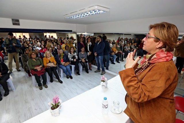 Konaklı Kadınlardan 8 Mart’a Coşkulu Kutlama