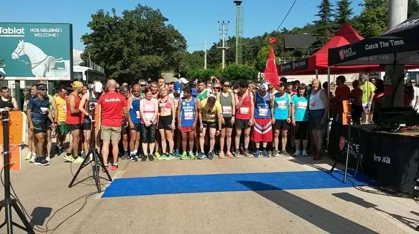 Bursa&rsquo;da &rsquo;dostluk Koşusu&rsquo;na Yoğun İlgi