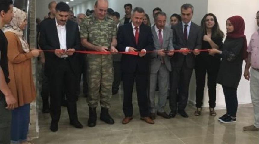 Ağrı&rsquo;da 15 Temmuz Milli Birlik G&uuml;n&uuml; Sergisi