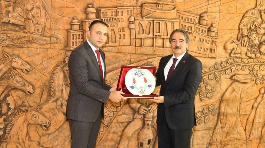 &Uuml;lk&uuml; Ocakları Başkanı T&uuml;rker&rsquo;den Rekt&ouml;r Bağlı&rsquo;ya Ziyaret