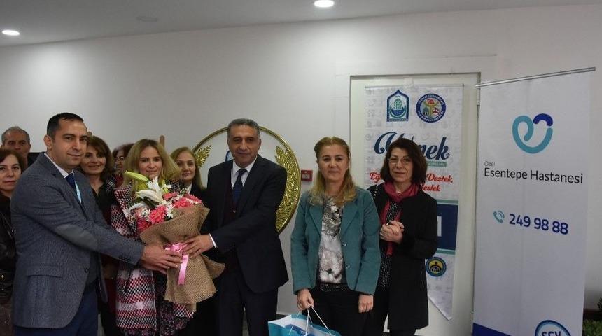 Kadınlar G&uuml;n&uuml;&rsquo;ne &Ouml;zel Sergi