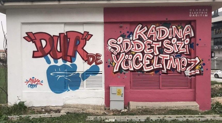 Trafolarda Kadınlar G&uuml;n&uuml;&rsquo;ne Dikkat &Ccedil;ekildi