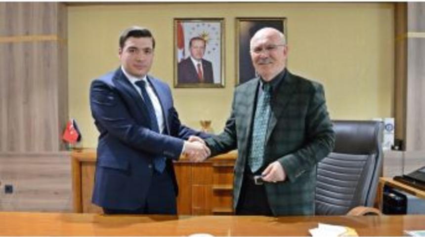 Sivaslı&rsquo;da &Uuml;niversite Ve İl&ccedil;e Milli Eğitim M&uuml;d&uuml;rl&uuml;ğ&uuml;nden İş Birliği Protokol&uuml;