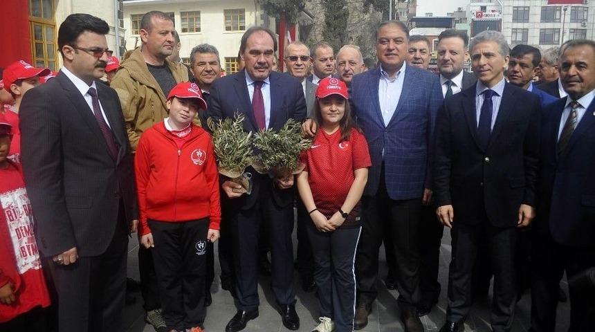 Tff Y&ouml;netim Kurulu, Zeyin Dalı Harekatı&rsquo;na Destek İ&ccedil;in Kilis&rsquo;te