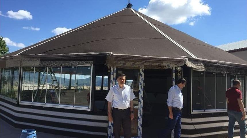 Başkan Yalçın, Osmanlı Otağı’nın Çalışmalarını Yerinde İnceledi