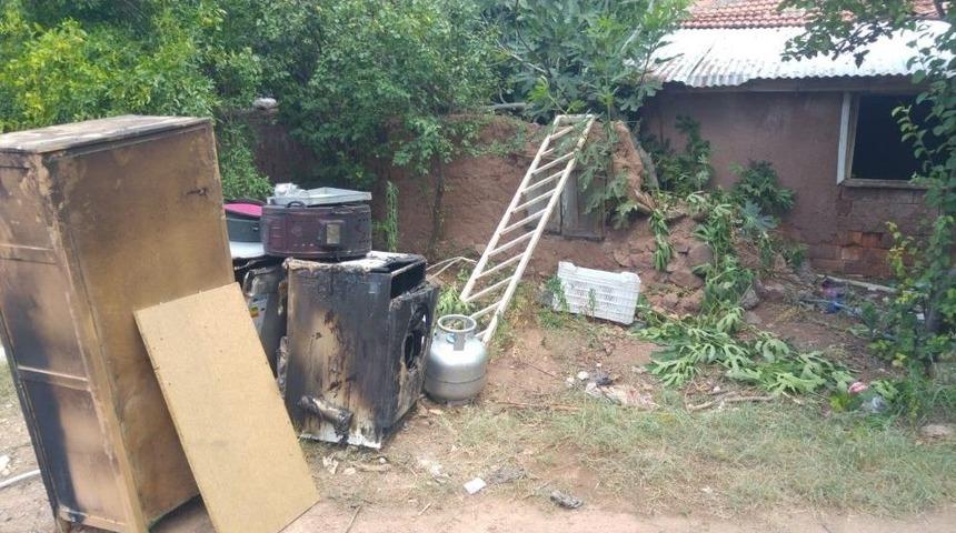 Başkan Güler, Yangın Mağduru Ailenin Yarasını Saracak