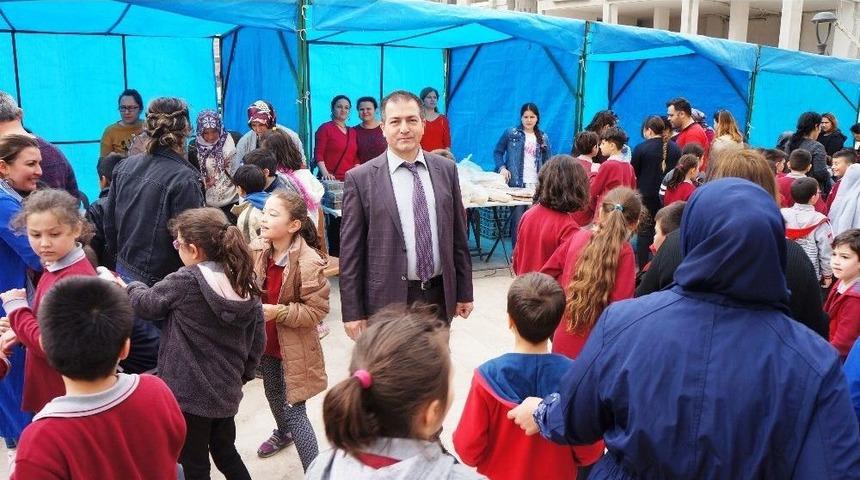 Okula G&uuml;venlik Kamerası Takılması İ&ccedil;in Kermes Yaptılar