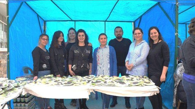 Okula Güvenlik Kamerası Takılması İçin Kermes Yaptılar