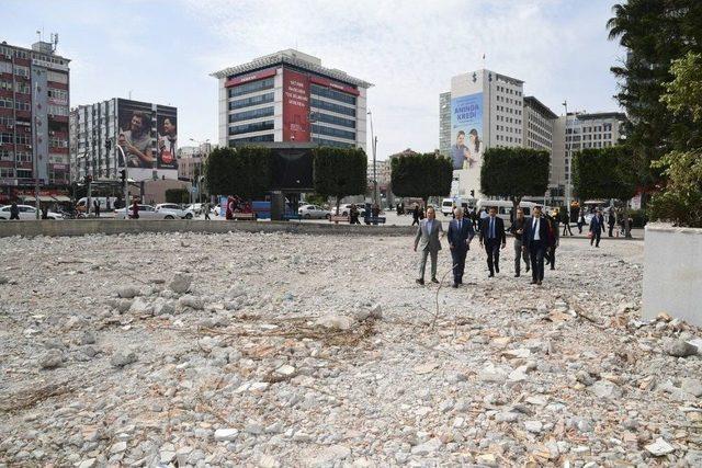 Başkan Sözlü, Yeni ‘kent Meydanı’ Alanını İnceledi