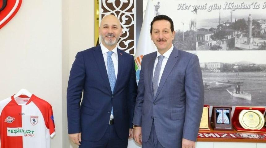 Tok Ve Karaduman&rsquo;dan Birliktelik Mesajı