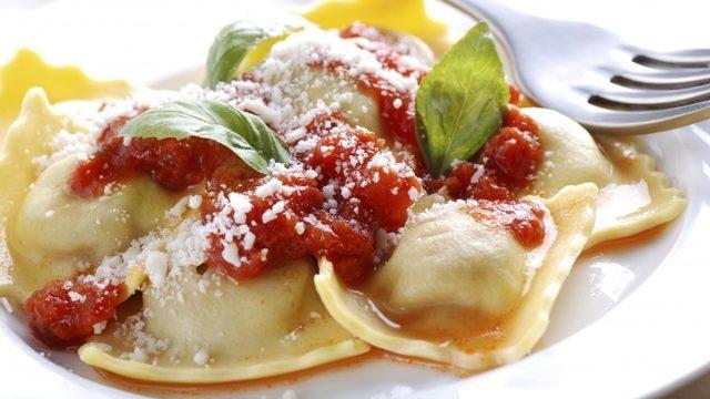 İtalyan Mantısı (Ravioli)