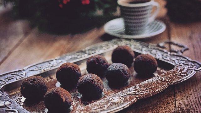 Karşı Konulamaz Çikolata Topları