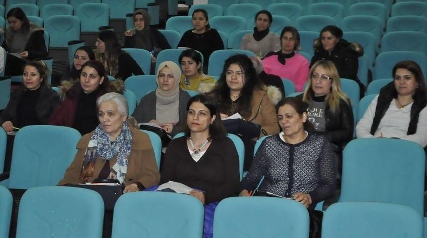 Kars Belediyesi&rsquo;nde Kadınlar G&uuml;n&uuml; Etkinliği