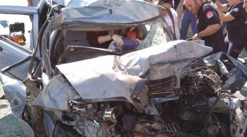 Artvin’deki Kazada Acil Tıp Teknikeri Ağır Yaralandı