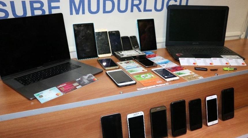 İnternetten Yasa Dışı Bahis Oynatan 8 Kişi Gözaltına Alındı