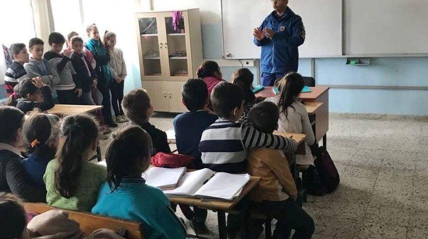 Jandarmadan Öğrencilere Trafik Semineri