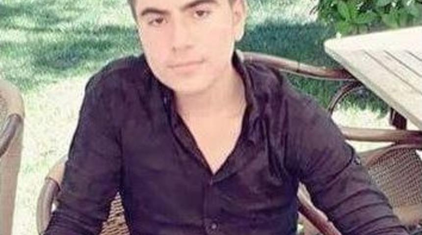 Motosiklet Kaldırıma &Ccedil;arptı: 1 &Ouml;l&uuml;