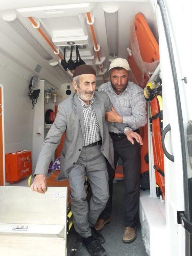 Çaldıran Belediyesinden Ambulans Hizmeti