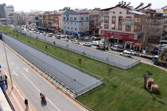 Kepez Işıksız Trafiğe Merhaba Diyor