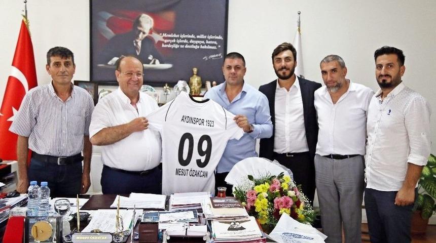 Aydınspor 1923 Y&ouml;netiminden Başkan &Ouml;zakcan&rsquo;a Ziyaret