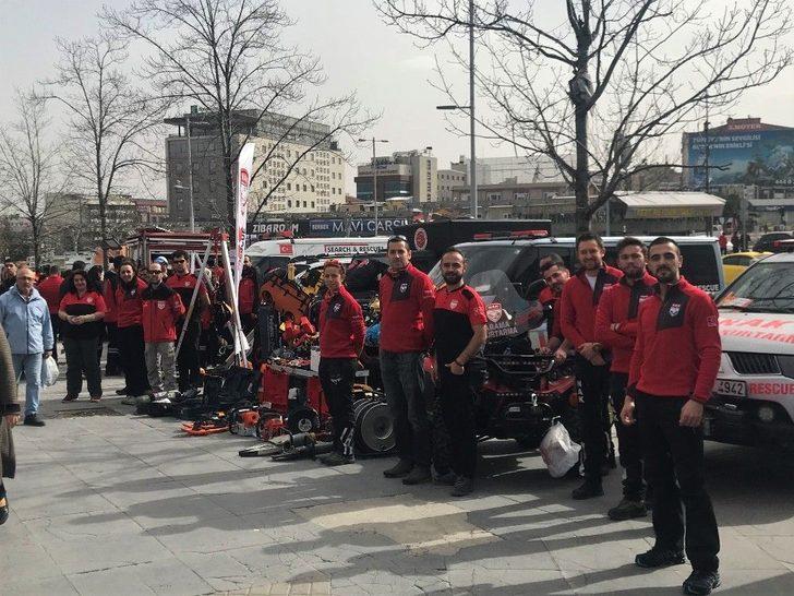 Deprem Haftası’nda Arama Kurtarma Ekipleri Halkla Buluştu G2