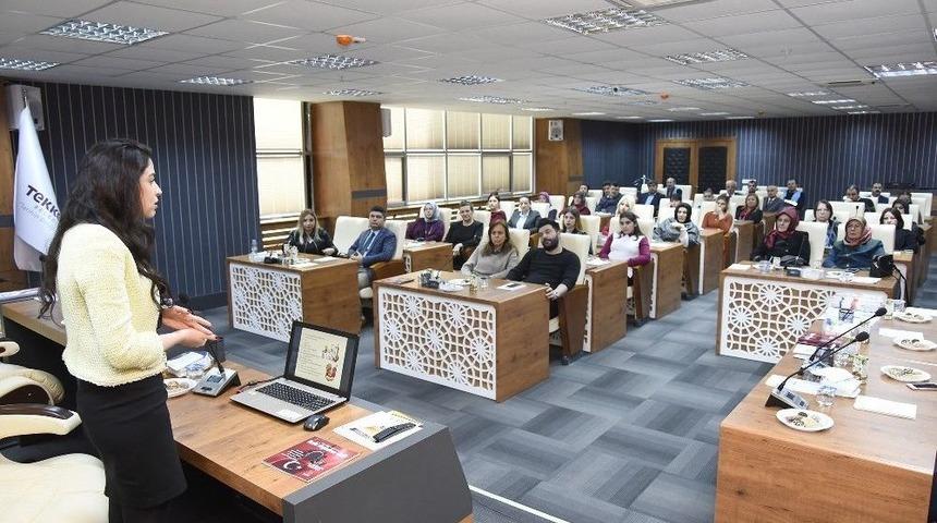 Tekkek&ouml;y&rsquo;den &ldquo;sağlıklı Beslenme Ve Obezite&rdquo; Konferansı