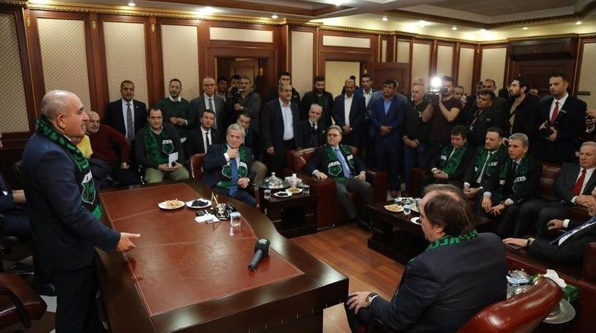 Tff Başkanı Yıldırım Demir&ouml;ren Başkan Kara&rsquo;yı Ziyaret Etti