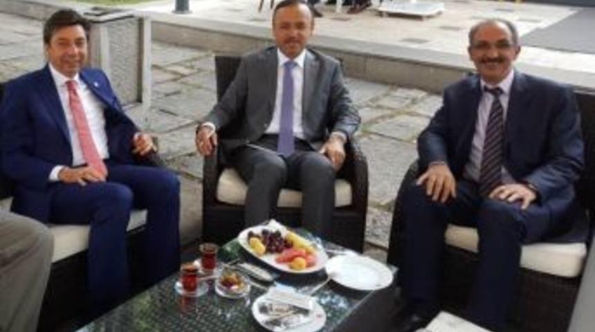 Rektör Karakaya: "milletvekillerimizin Ülkemiz Ve Şehrimiz İçin Başarılı İşler Yapacağına İnanıyorum"