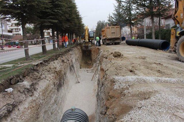 Korkuteli Hastane Yolunda Alt Yapı Çalışması