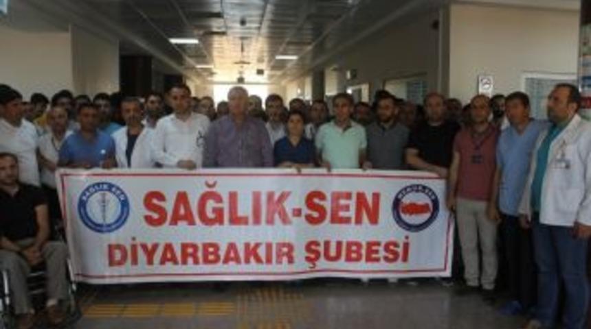 Sağlık-sen, Sağlık &Ccedil;alışanına Şiddeti Protesto Etti