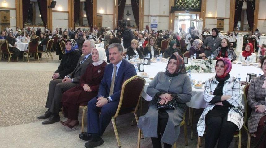 B&uuml;y&uuml;kşehir Belediyesinden Kadınlar G&uuml;n&uuml; Etkinliği