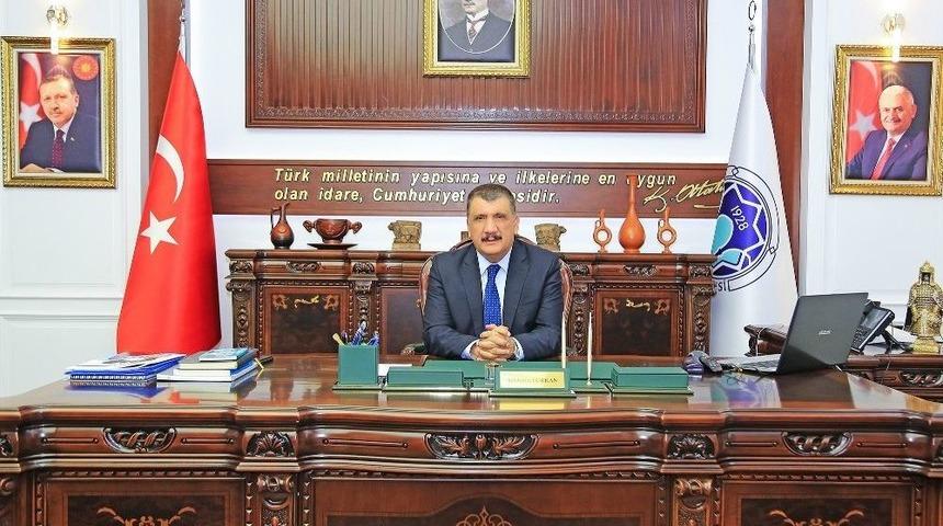 Başkan G&uuml;rkan&rsquo;ın D&uuml;nya Kadınlar G&uuml;n&uuml; Mesajı