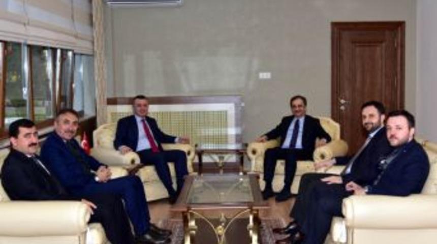 Genel Sekreter Bara&ccedil;lı&rsquo;dan Vali B&uuml;y&uuml;kakın&rsquo;a Ziyaret