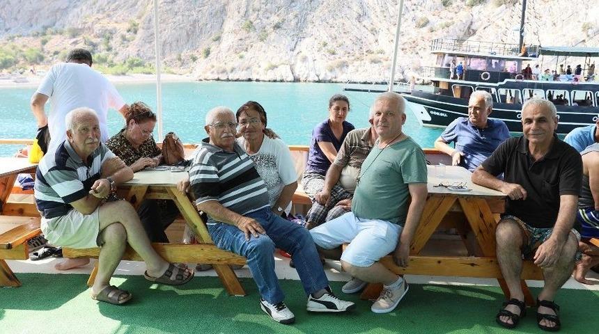 Emekliler Akdeniz&rsquo;i Yeniden Keşfetti