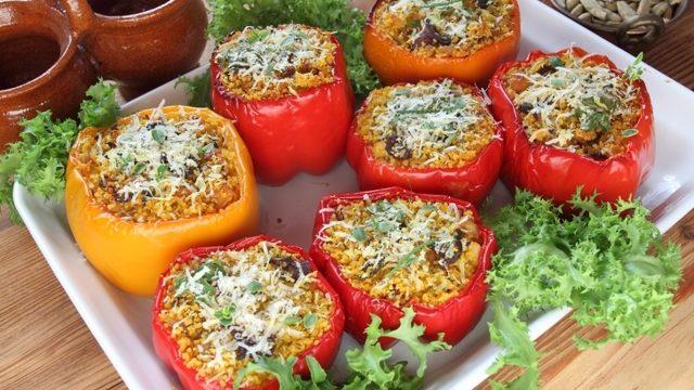 Karabuğdaylı Dolmalık Pilav