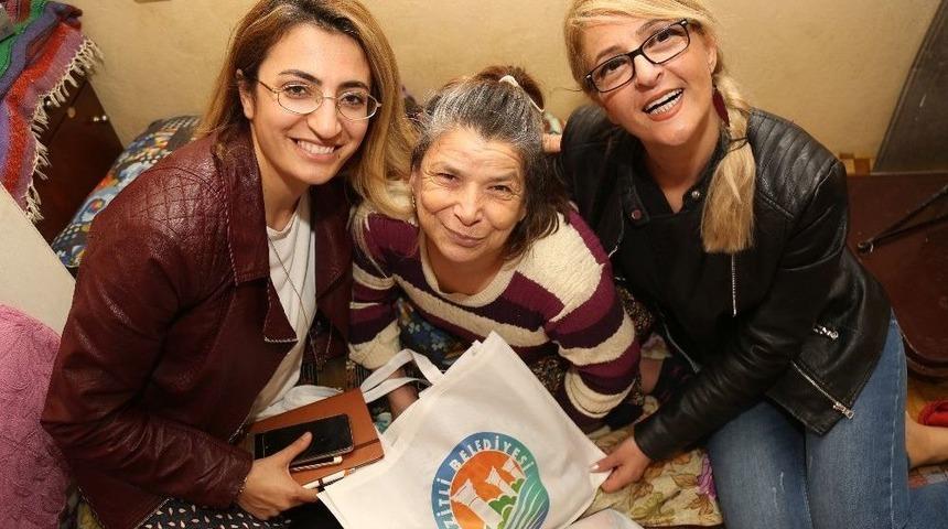 8 Mart&rsquo;ta, 8 Kadına, 8 Hediye